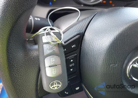 2018 Toyota Yaris Ia z USA, uszkodzony, nr VIN 3MYDLBYV5JY313817